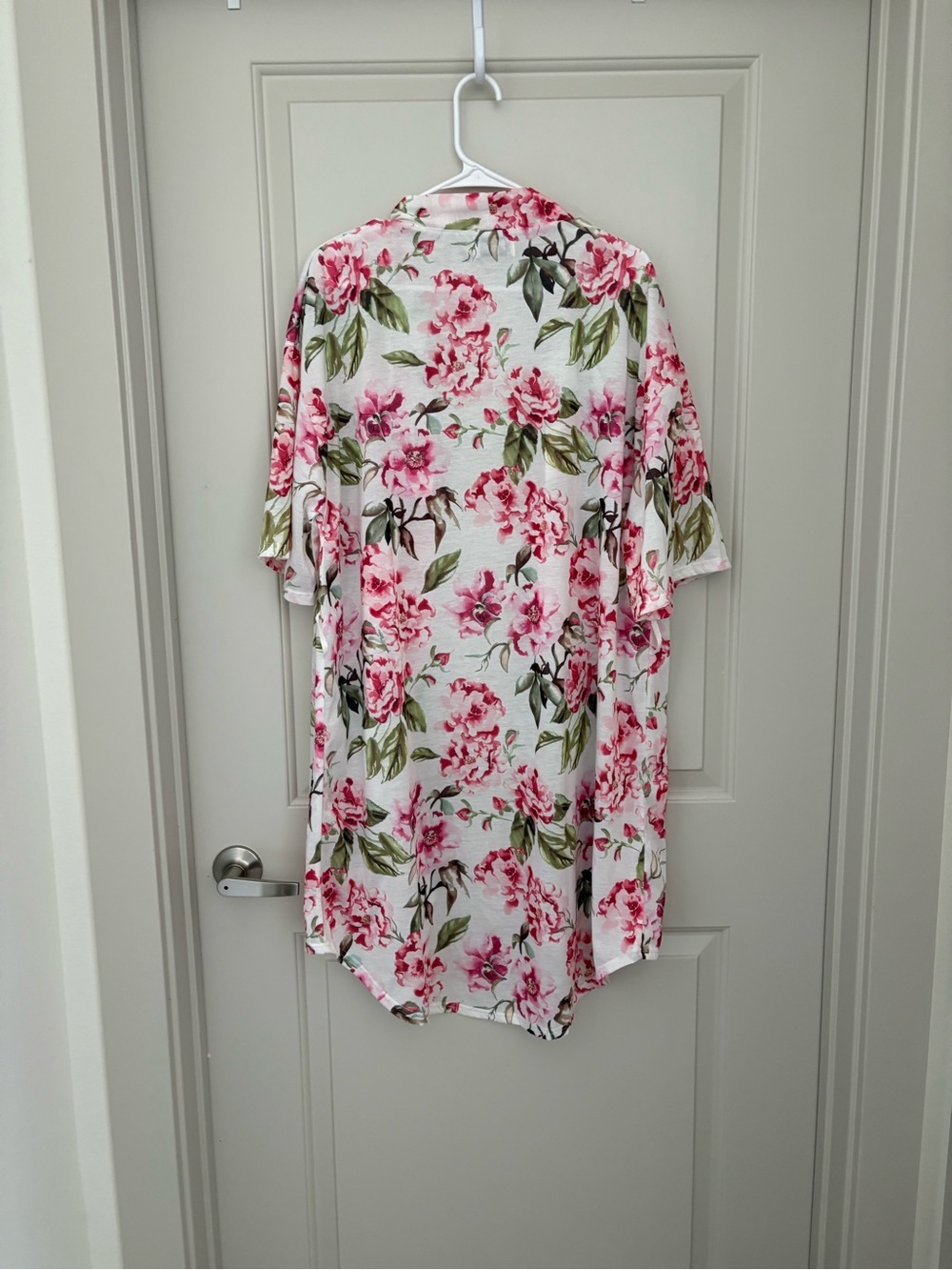 Show Me Your Mumu OS Brie Robe Garden of Blooms Hi Low Kimono White Pink Floral - Picture 5 of 5